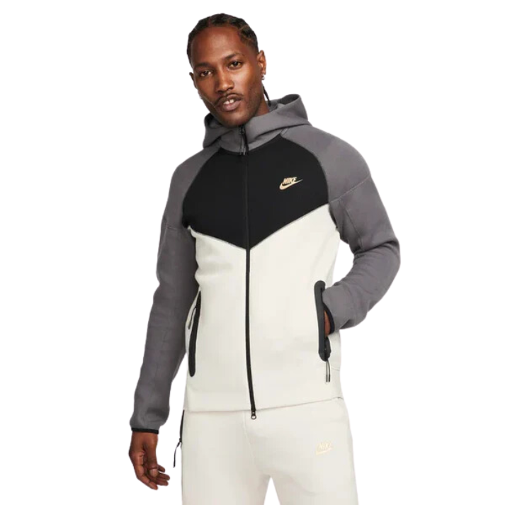 Nike Tech Fleece [Light Orewood Brown]