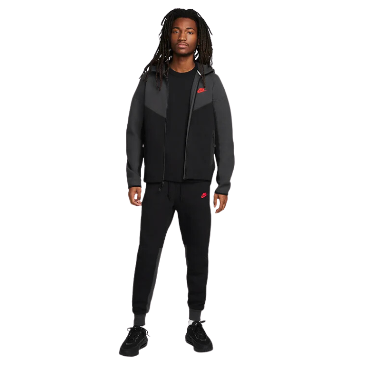 Nike Tech Fleece [Black/Dark Smoke Grey]